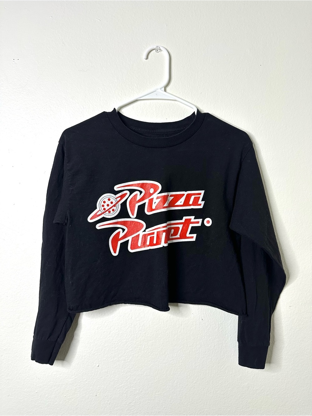 Disney Pixar Toy Story Women's Black Long Sleeve Crop Top Pizza Planet XS